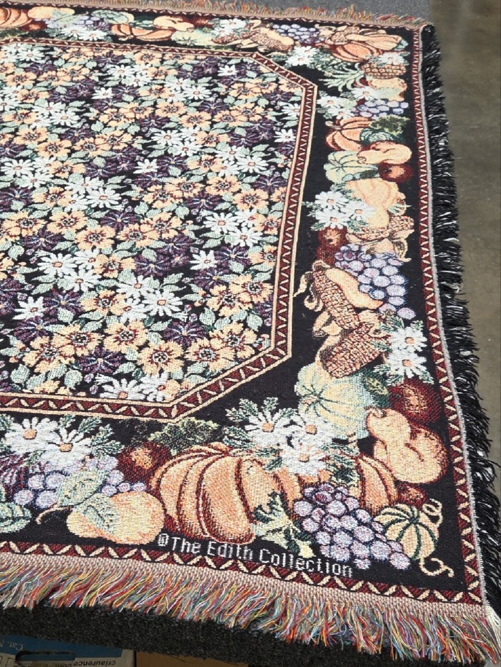 Floral Harvest Woven Throw / The Edith collection blanket/ throw 46" x 52" - Picture 3 of 7